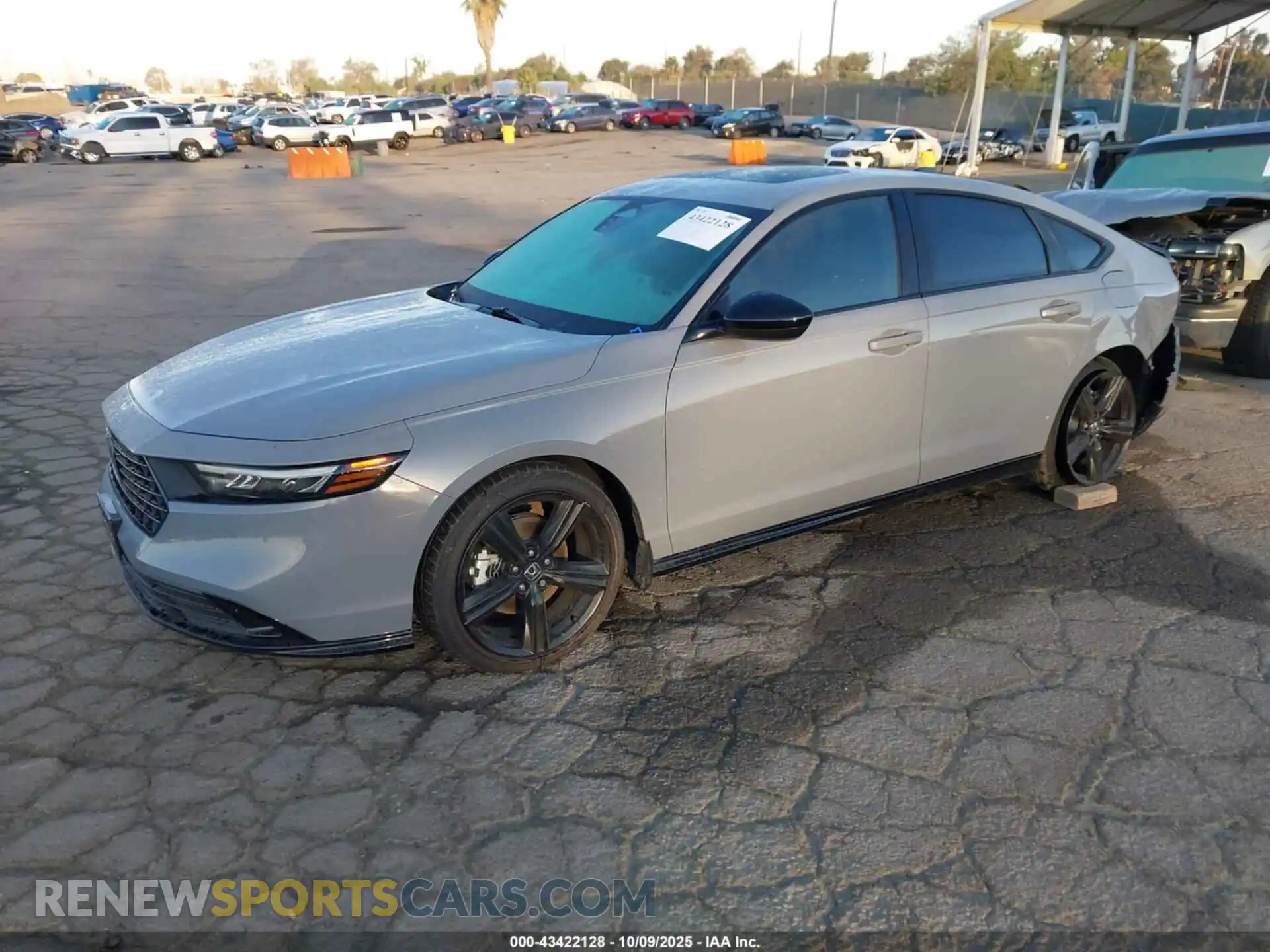 2 Фотография поврежденного автомобиля 1HGCY2F71RA073229 HONDA ACCORD 2024