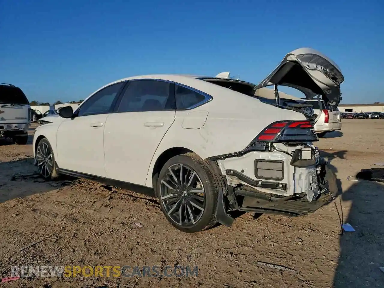2 Фотография поврежденного автомобиля 1HGCY2F82RA025151 HONDA ACCORD 2024