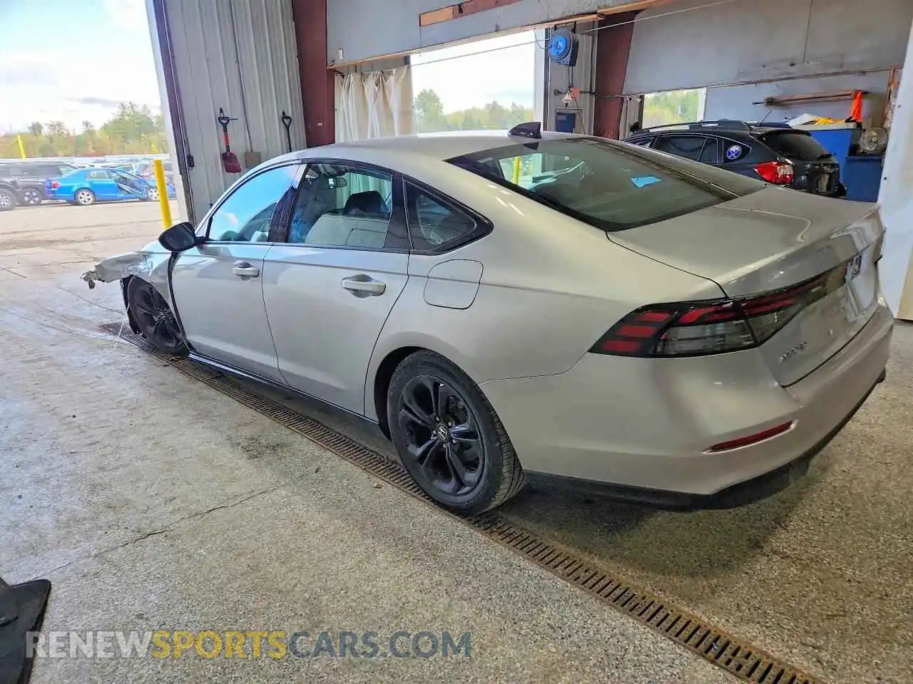 2 Photograph of a damaged car 1HGCY1F45SA083235 HONDA ACCORD 2025