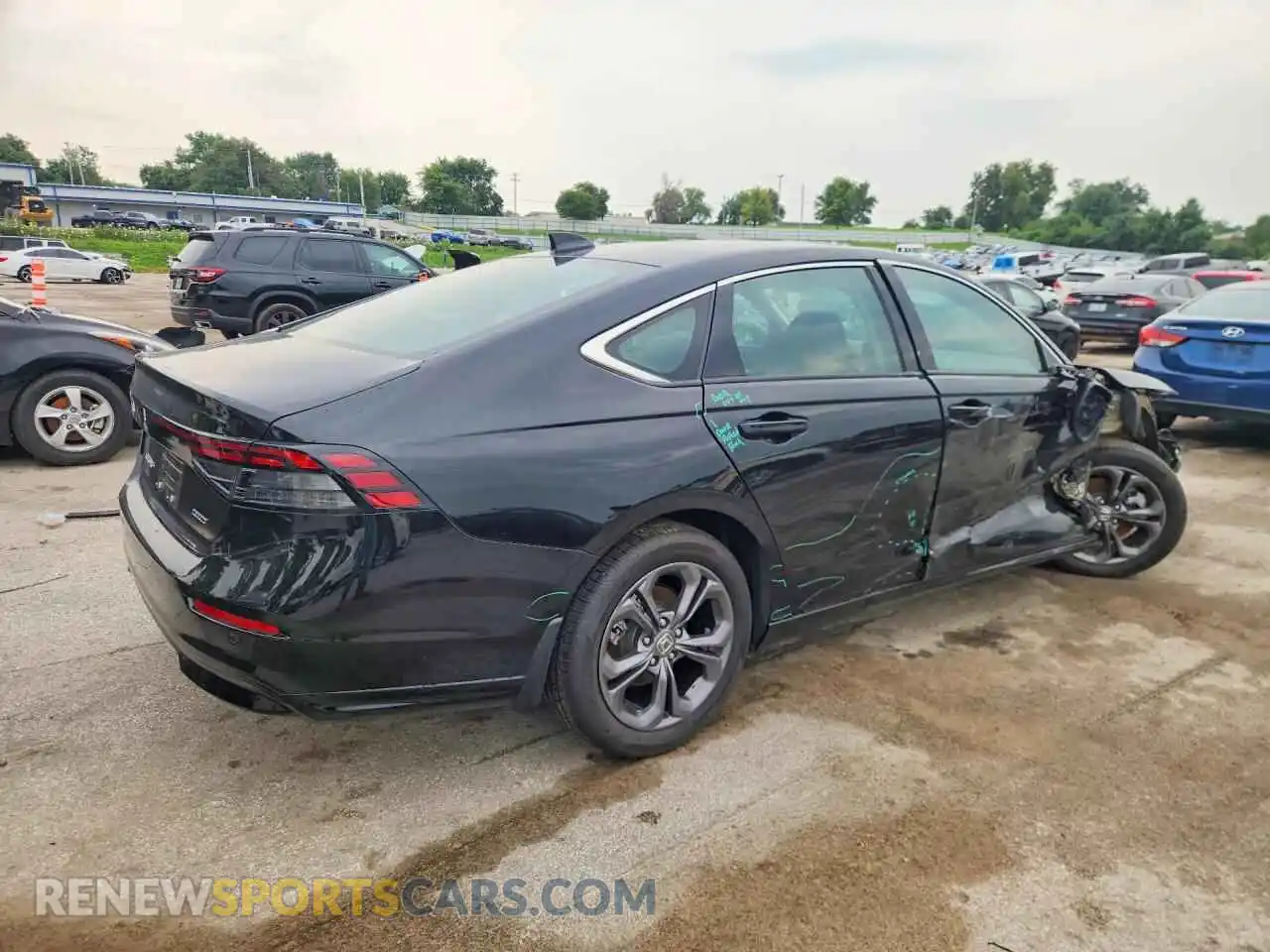 3 fotografías del automóvil dañado 1HGCY2F61SA077469 HONDA ACCORD 2025