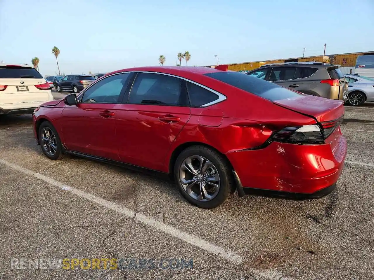 2 fotografías del automóvil dañado 1HGCY2F67SA015400 HONDA ACCORD 2025