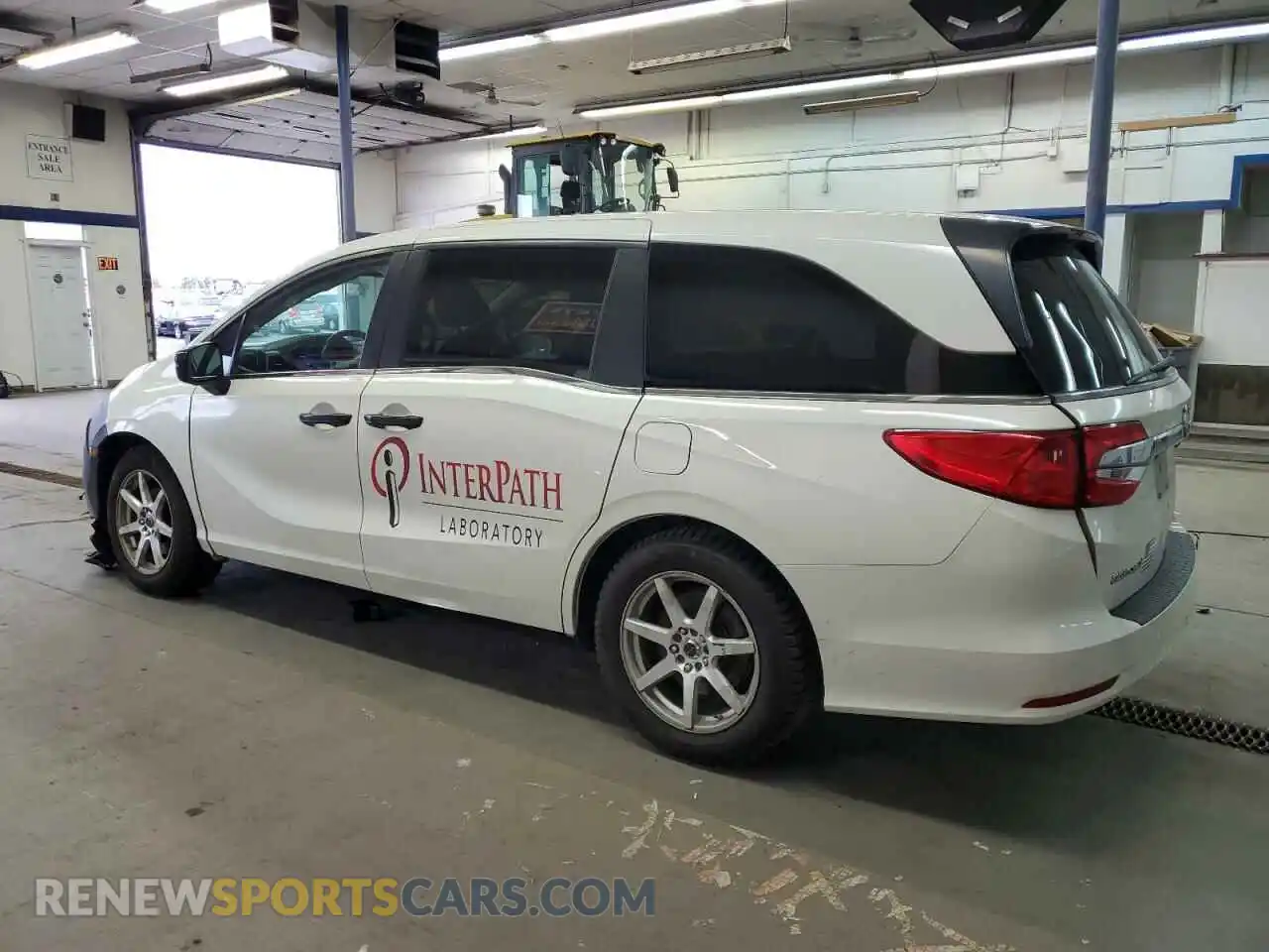 2 Photograph of a damaged car 5FNRL6H21KB014338 HONDA All Models 2019