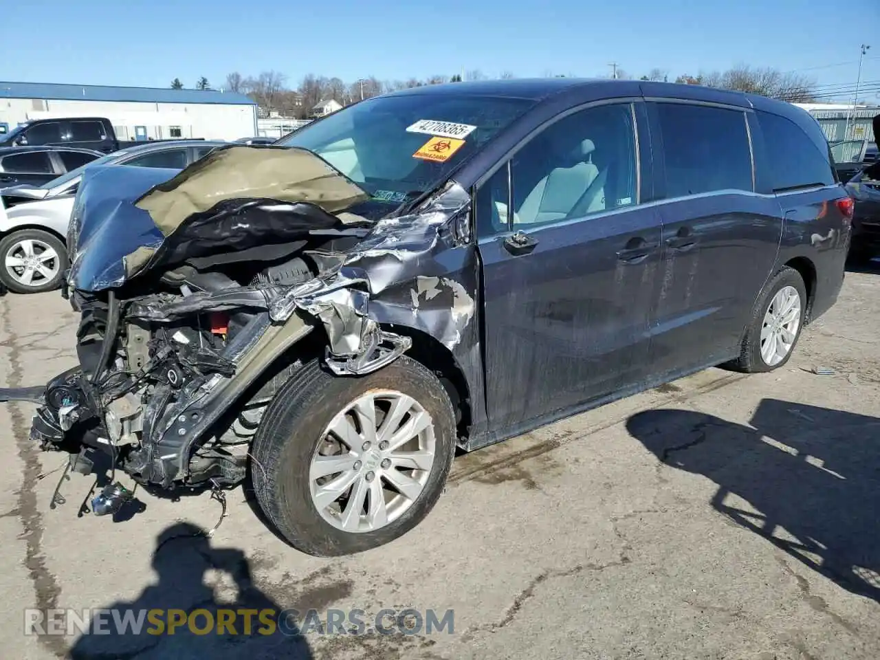 1 Photograph of a damaged car 5FNRL6H25KB029165 HONDA All Models 2019