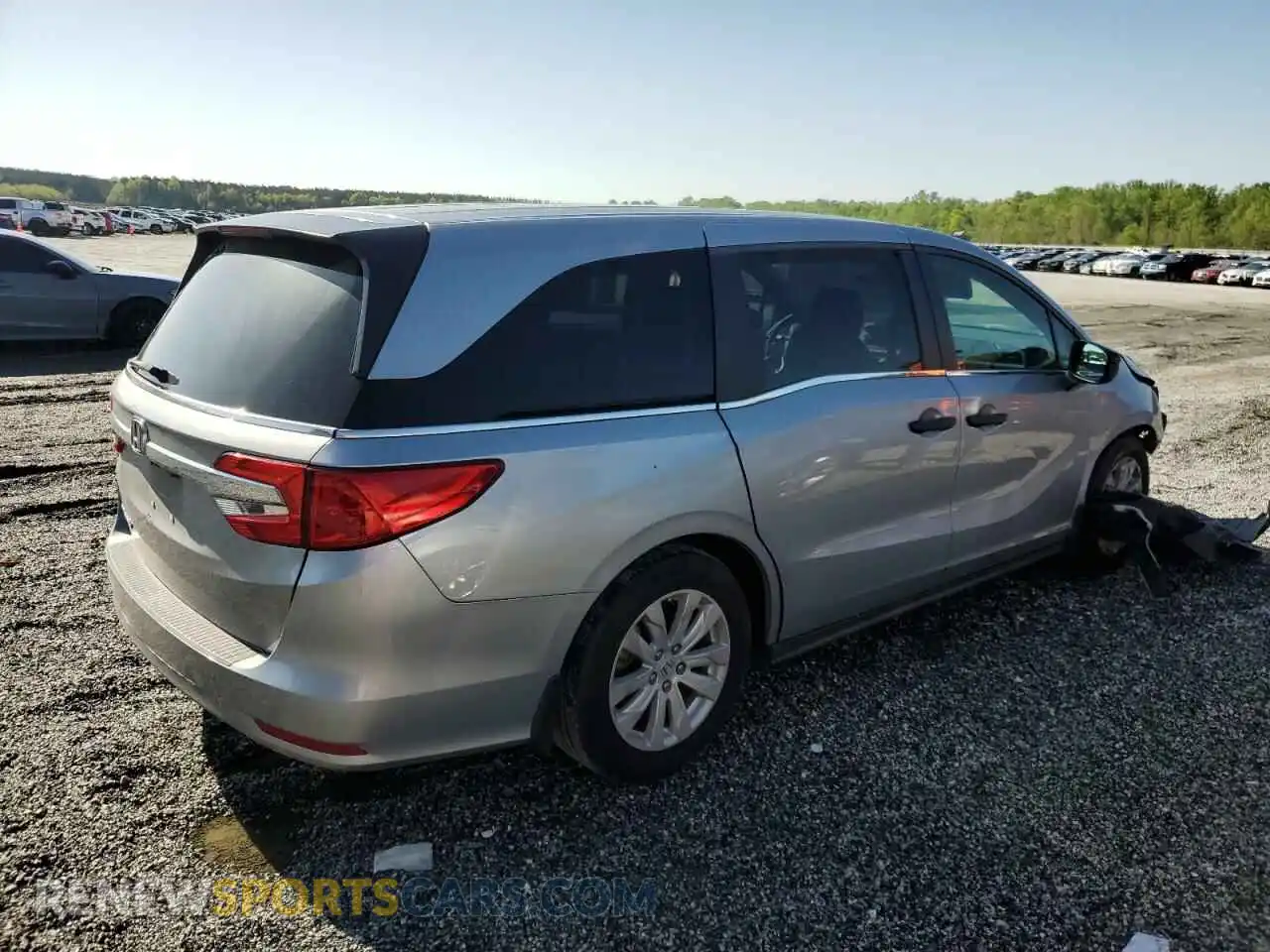 3 fotografías del automóvil dañado 5FNRL6H28KB023506 HONDA All Models 2019