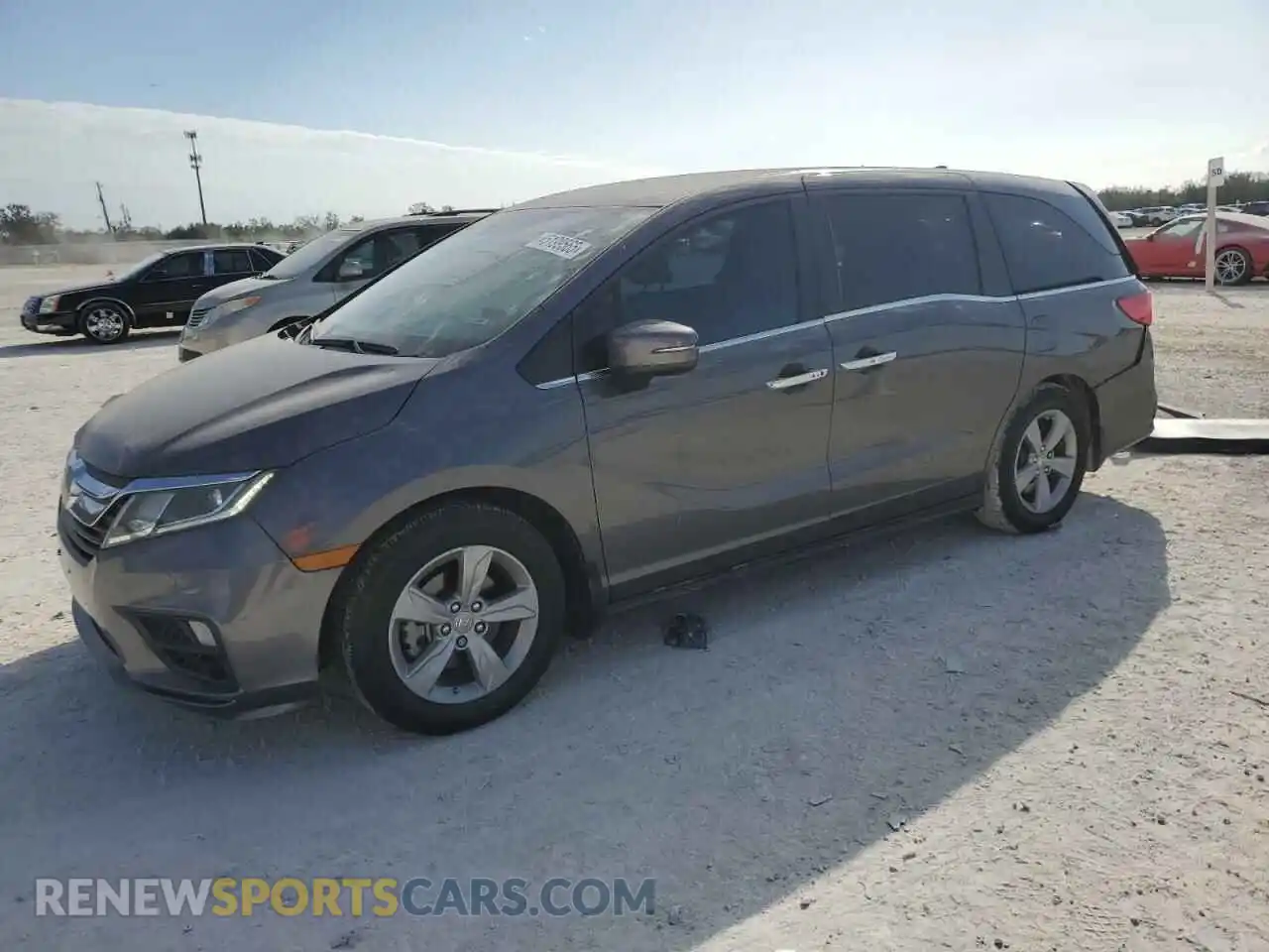 1 Photograph of a damaged car 5FNRL6H50KB010498 HONDA All Models 2019