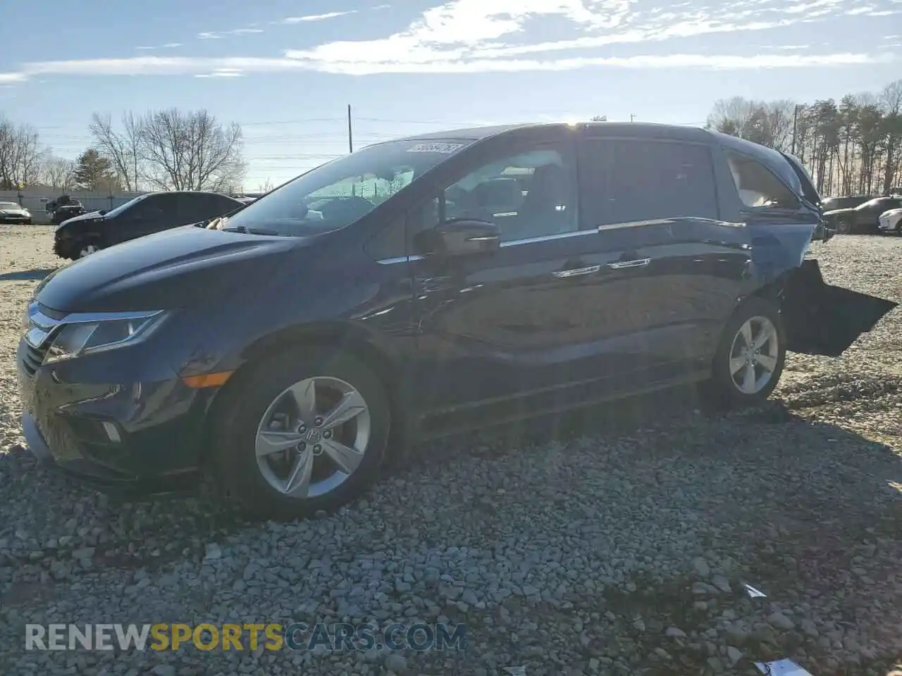 1 Photograph of a damaged car 5FNRL6H55KB083253 HONDA All Models 2019