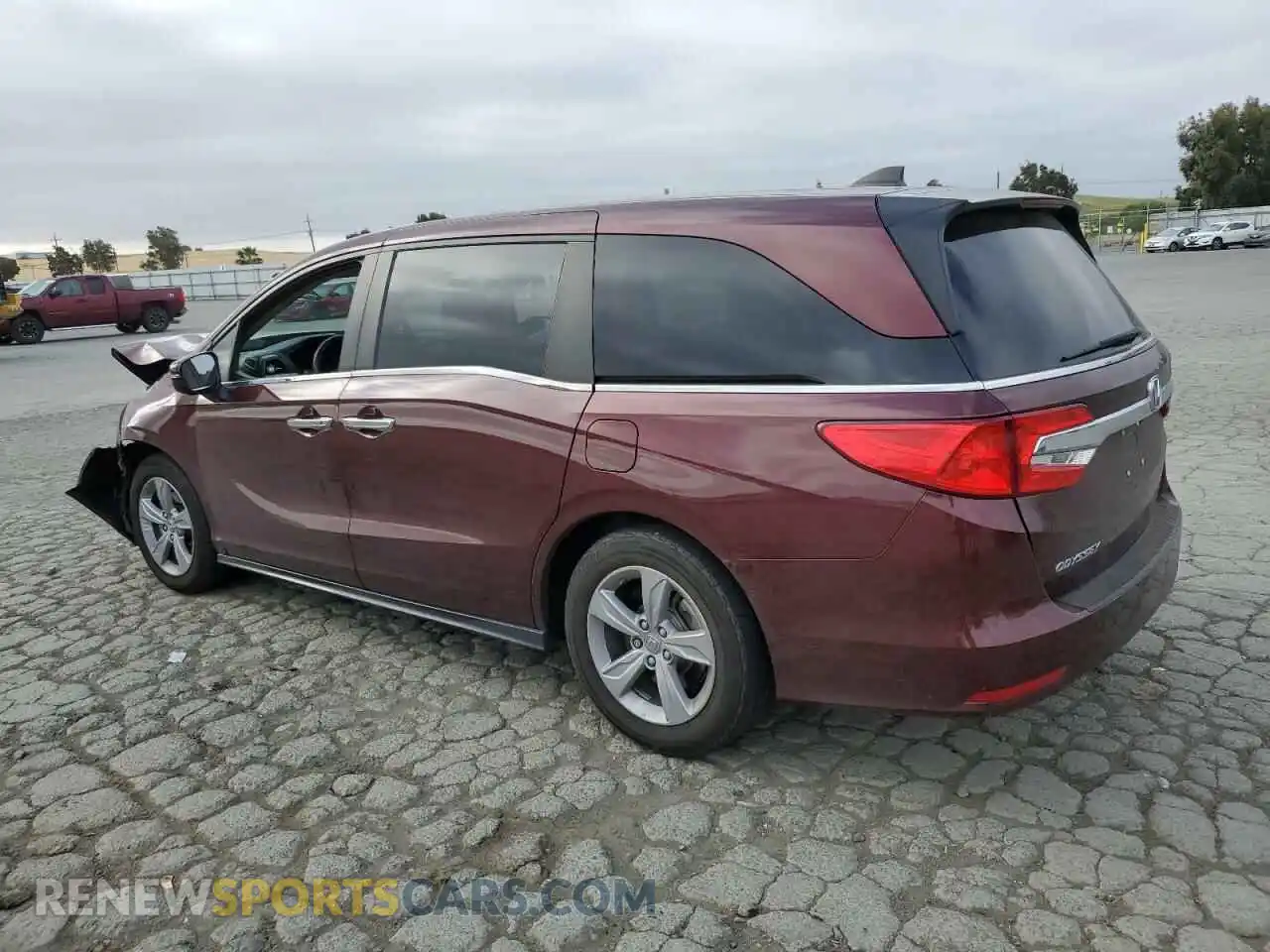 2 Photograph of a damaged car 5FNRL6H59KB011620 HONDA All Models 2019