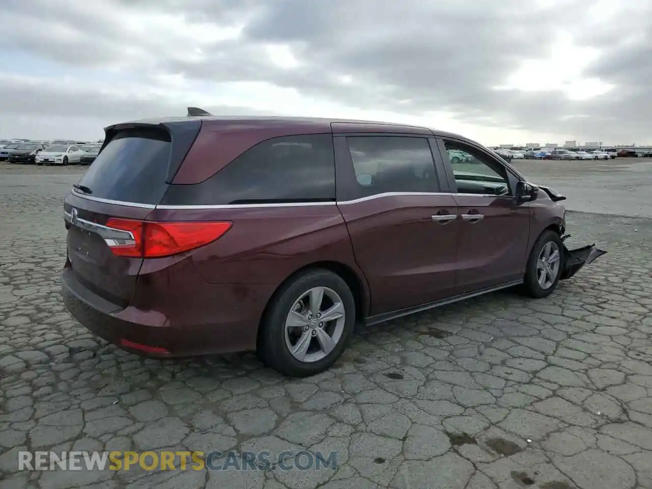 3 Photograph of a damaged car 5FNRL6H59KB011620 HONDA All Models 2019