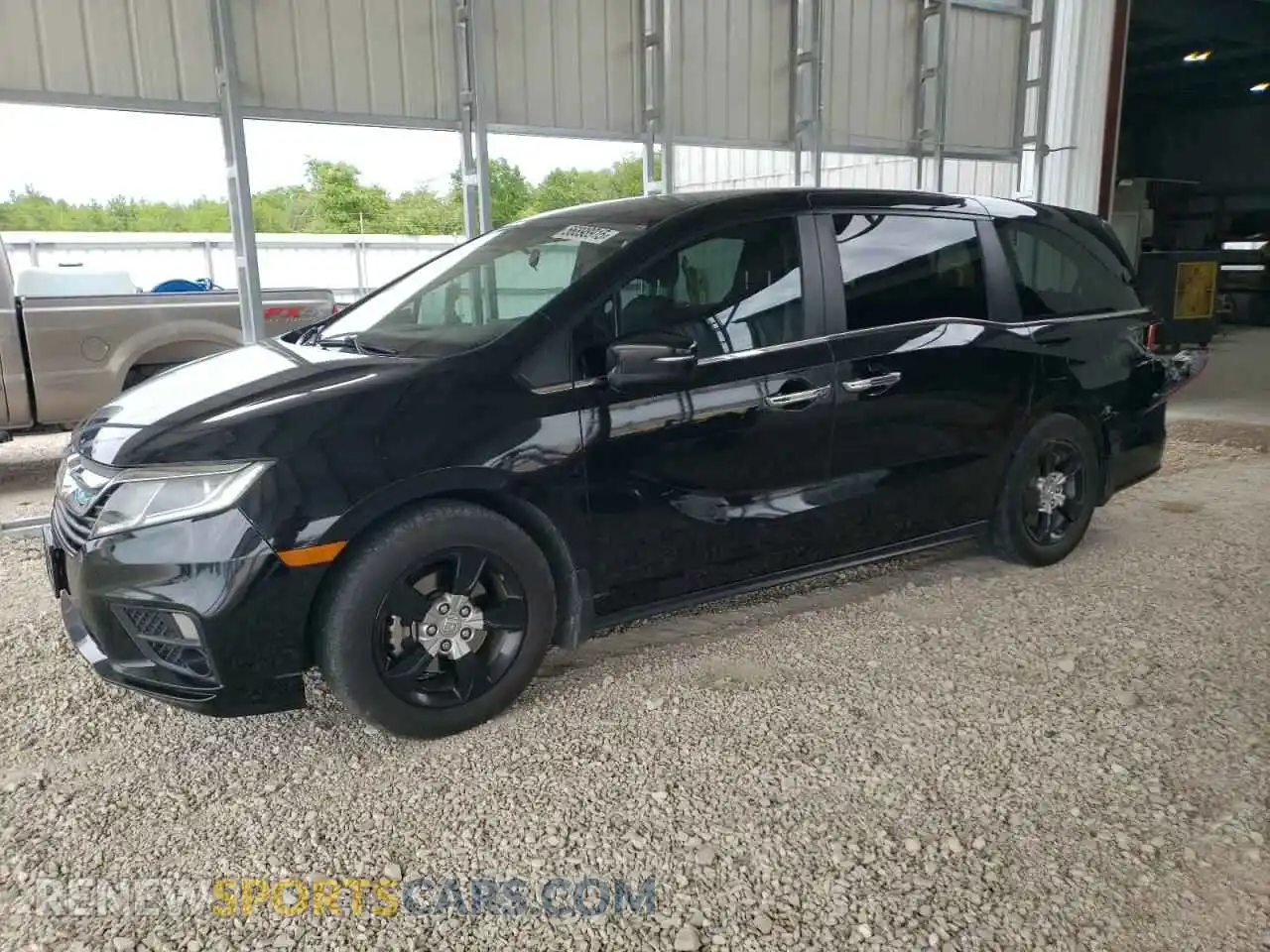 1 Photograph of a damaged car 5FNRL6H59KB025131 HONDA All Models 2019
