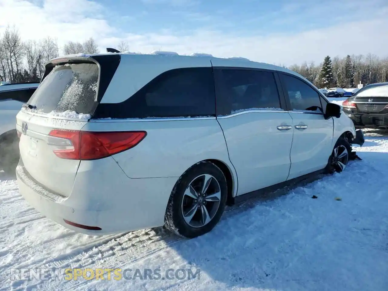 3 Photograph of a damaged car 5FNRL6H61KB506256 HONDA All Models 2019