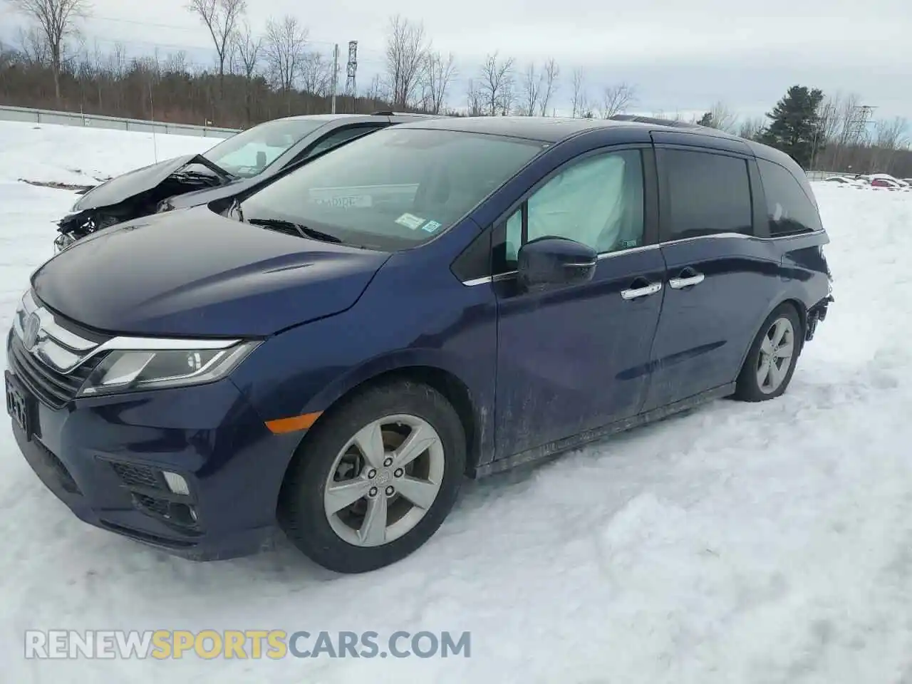 1 Photograph of a damaged car 5FNRL6H70KB026945 HONDA All Models 2019