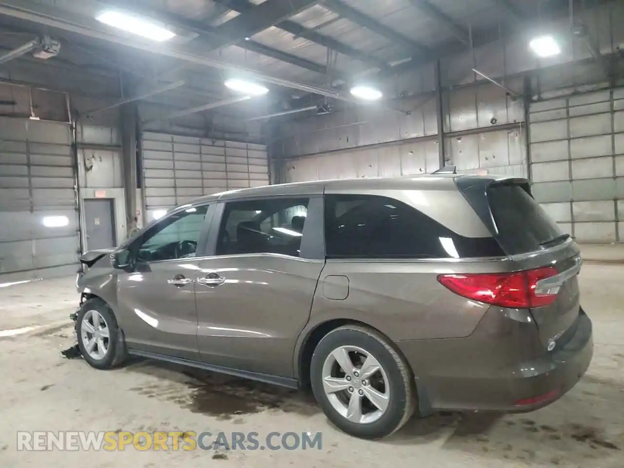 2 Photograph of a damaged car 5FNRL6H71KB054365 HONDA All Models 2019