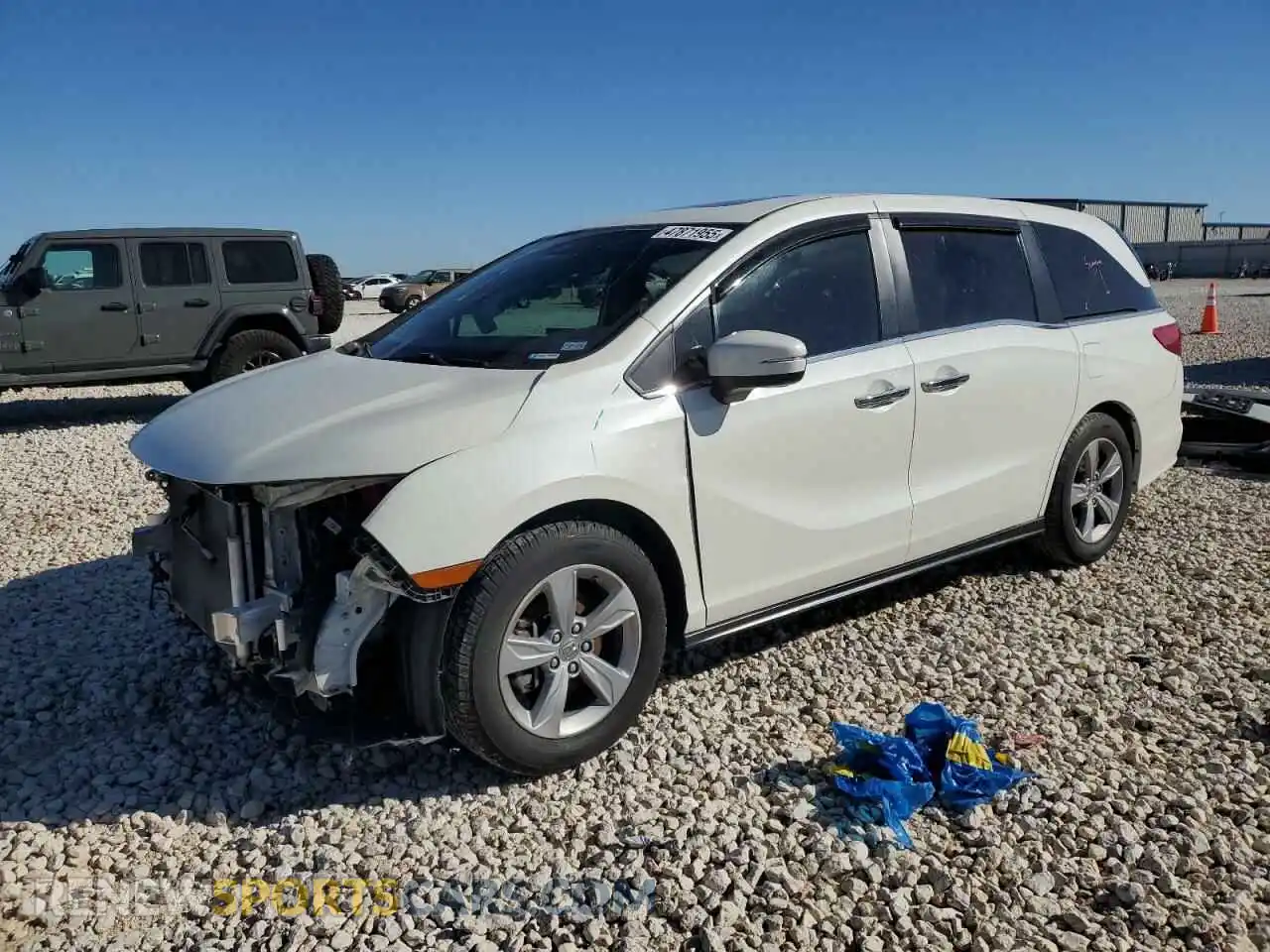 1 Photograph of a damaged car 5FNRL6H71KB071098 HONDA All Models 2019
