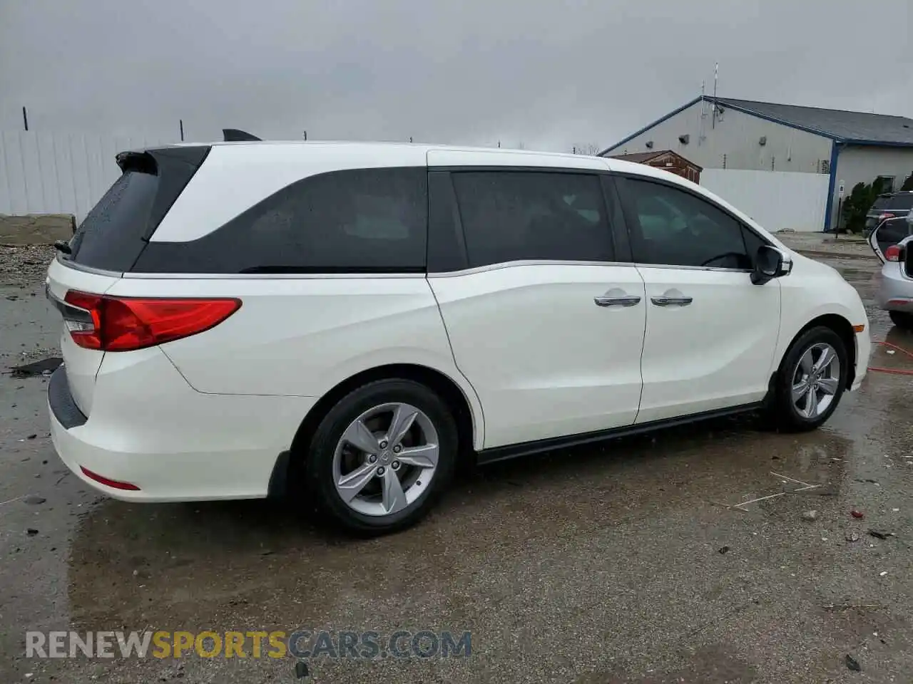 3 Photograph of a damaged car 5FNRL6H73KB057624 HONDA All Models 2019