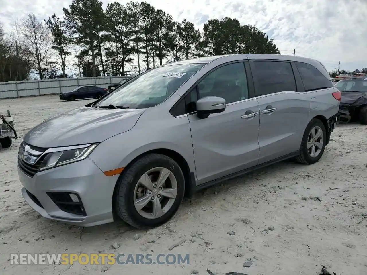 1 Photograph of a damaged car 5FNRL6H75KB034006 HONDA All Models 2019