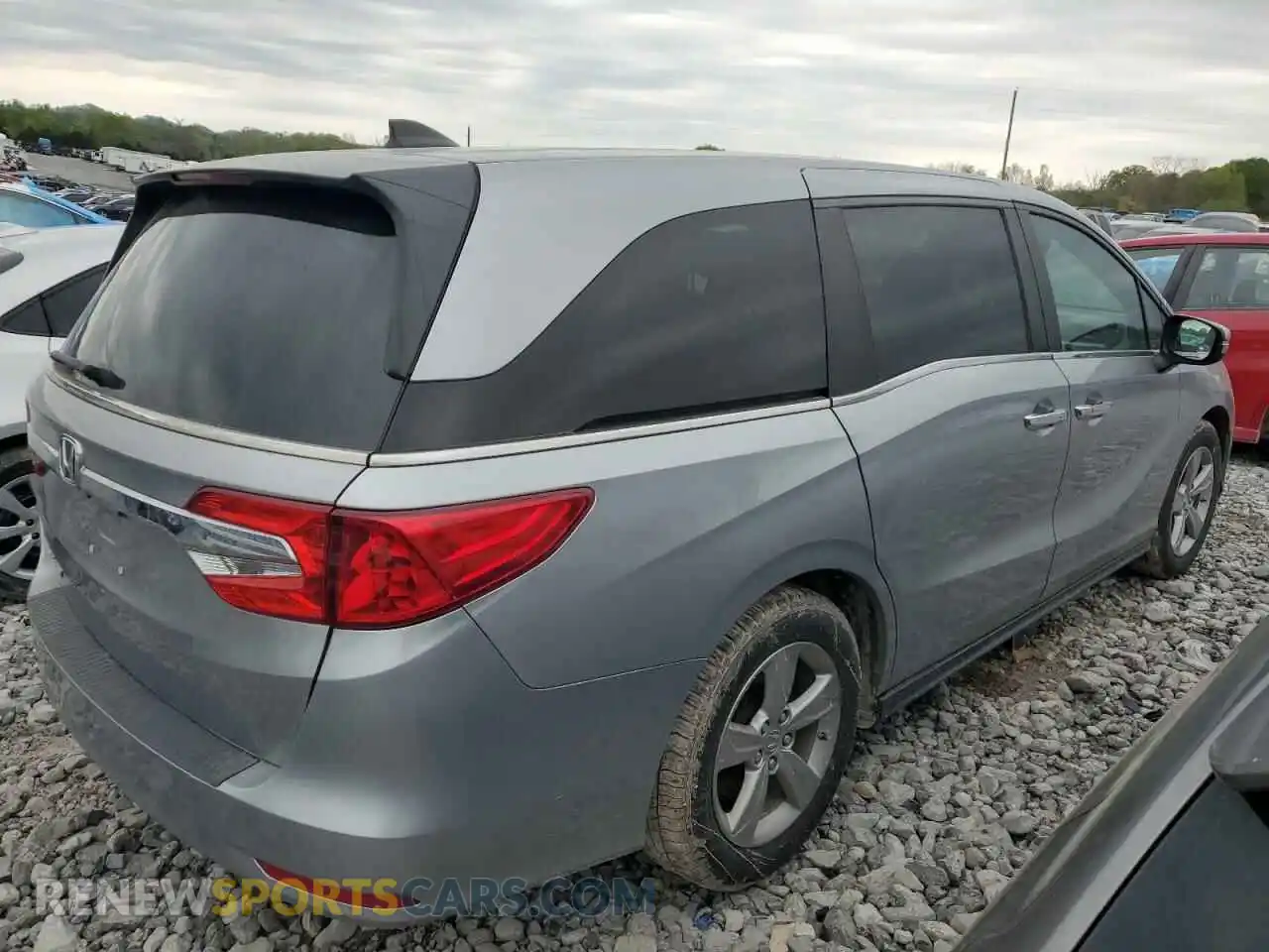 3 Photograph of a damaged car 5FNRL6H77KB071820 HONDA All Models 2019