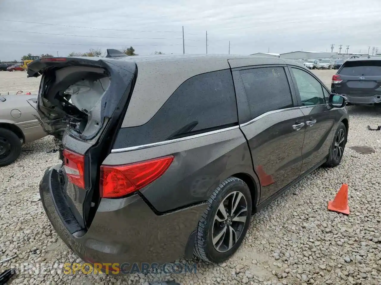 3 Photograph of a damaged car 5FNRL6H78KB027275 HONDA All Models 2019