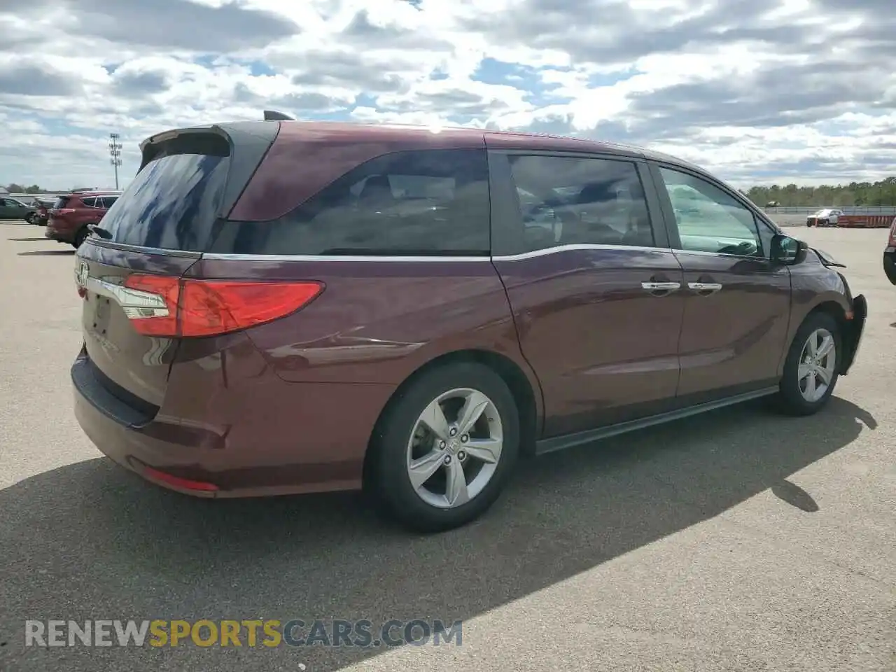 3 Photograph of a damaged car 5FNRL6H78KB035568 HONDA All Models 2019