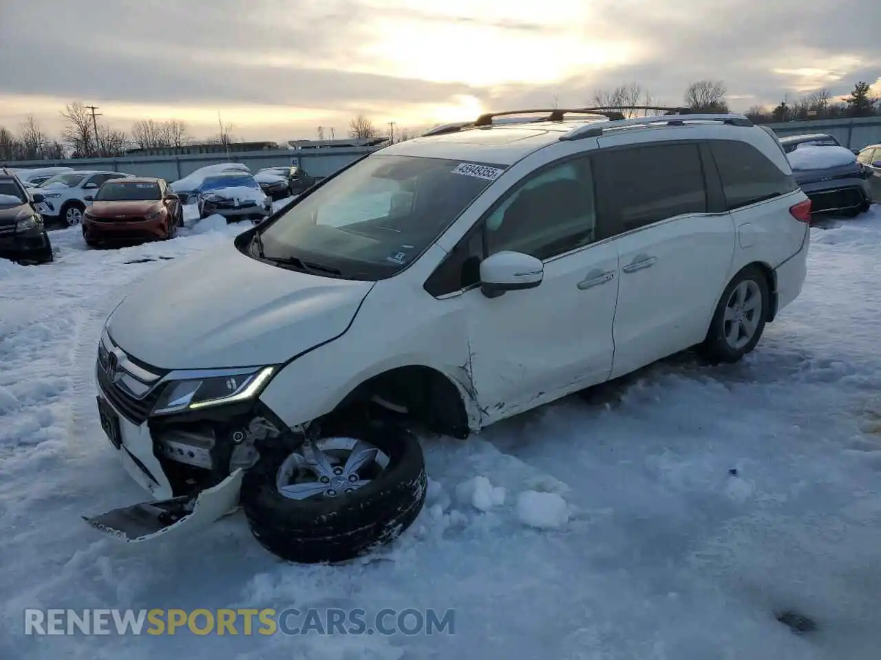 1 Photograph of a damaged car 5FNRL6H78KB095673 HONDA All Models 2019