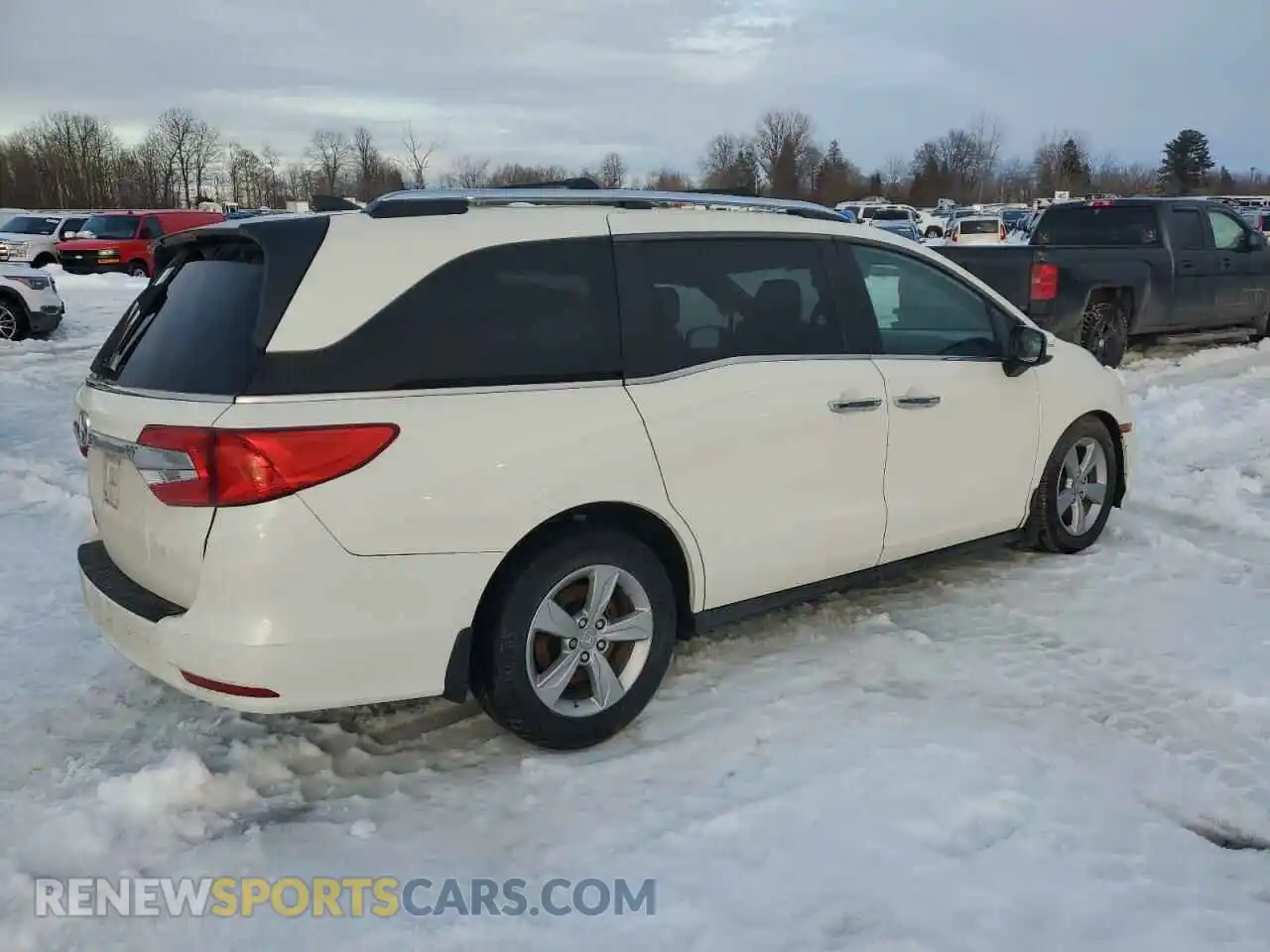 3 Photograph of a damaged car 5FNRL6H78KB095673 HONDA All Models 2019