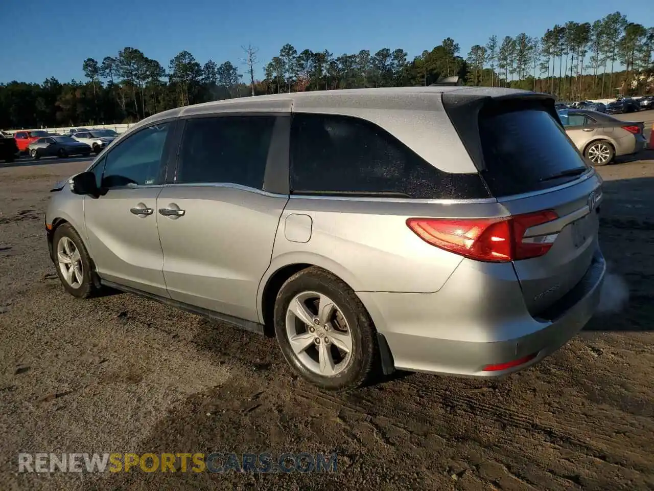 2 Photograph of a damaged car 5FNRL6H7XKB012910 HONDA All Models 2019
