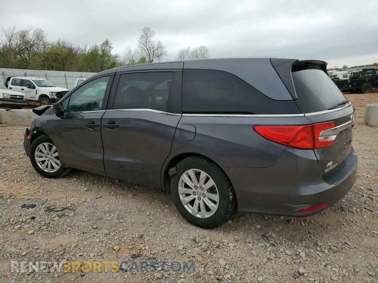 2 Photograph of a damaged car 5FNRL6H20LB021749 HONDA All Models 2020