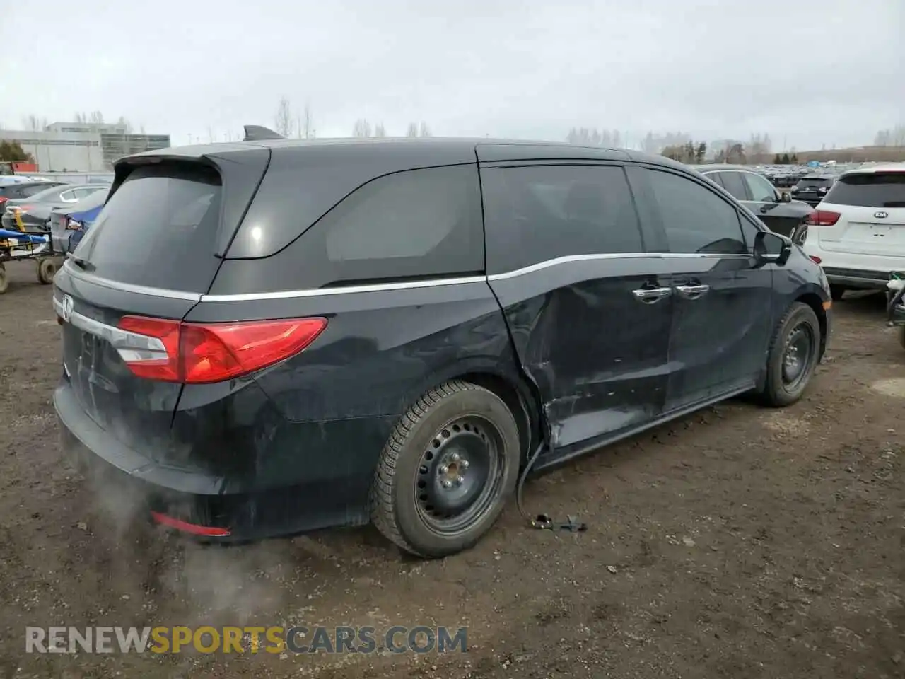 3 Photograph of a damaged car 5FNRL6H42LB505472 HONDA All Models 2020