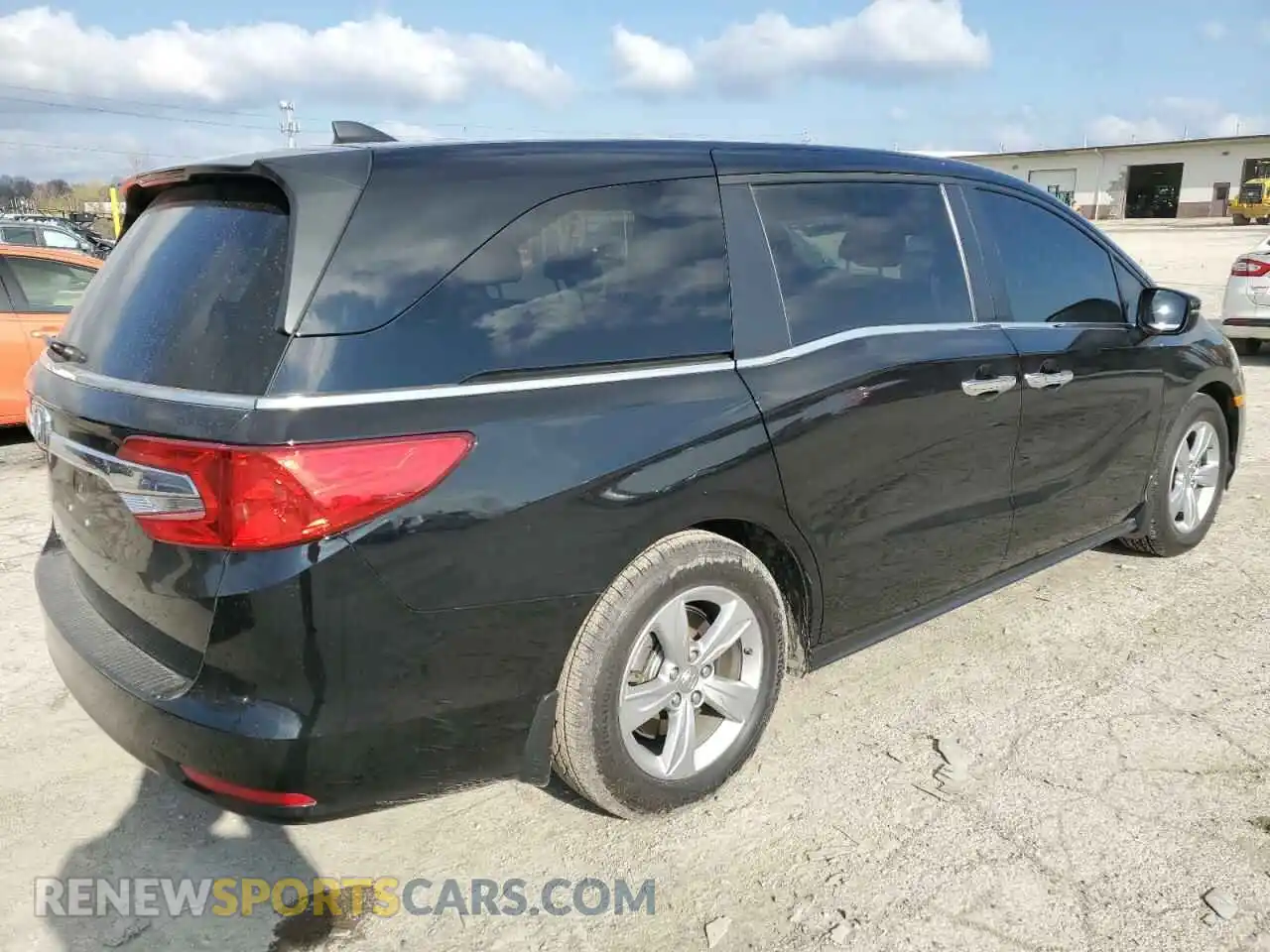 3 Photograph of a damaged car 5FNRL6H71LB016622 HONDA All Models 2020