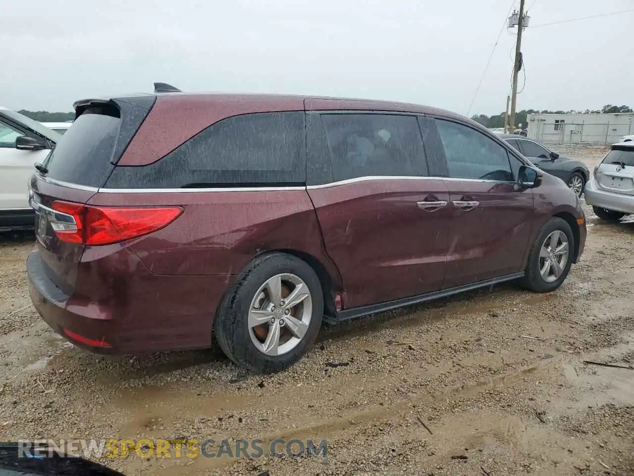 3 Photograph of a damaged car 5FNRL6H74LB024326 HONDA All Models 2020