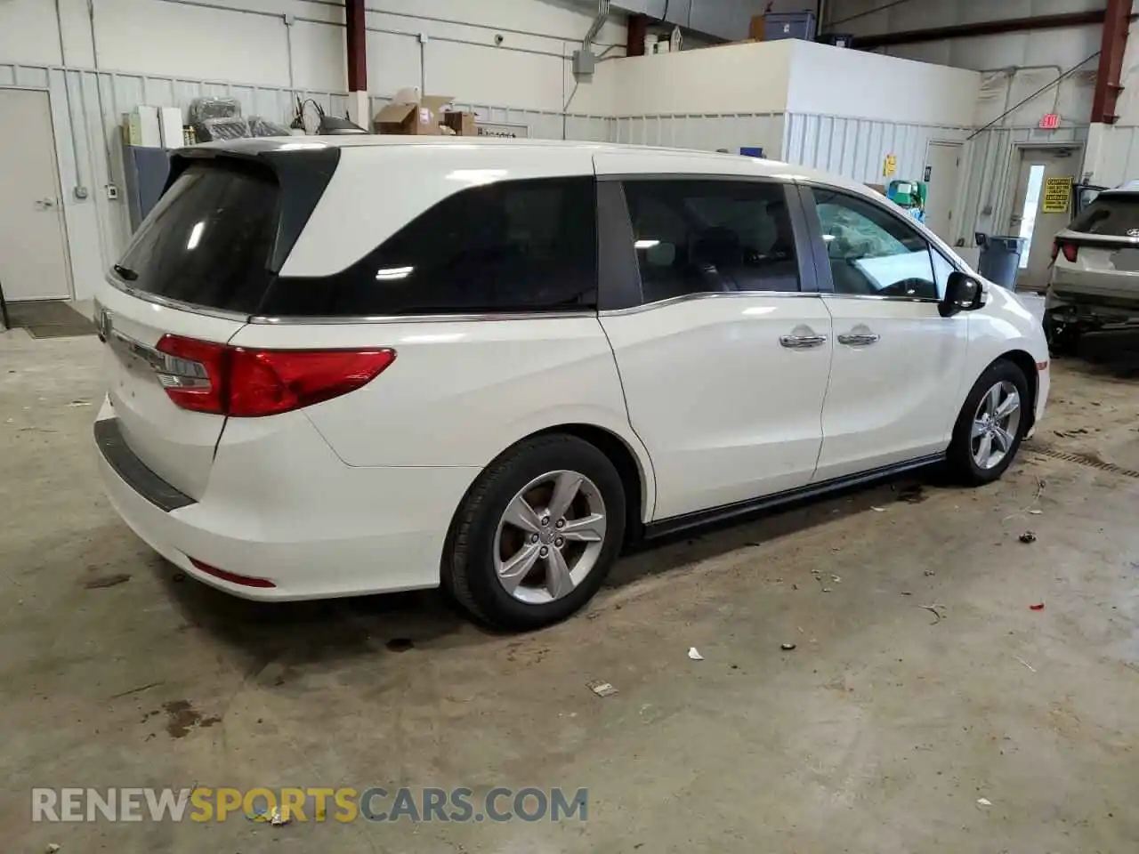 3 Photograph of a damaged car 5FNRL6H76LB004269 HONDA All Models 2020
