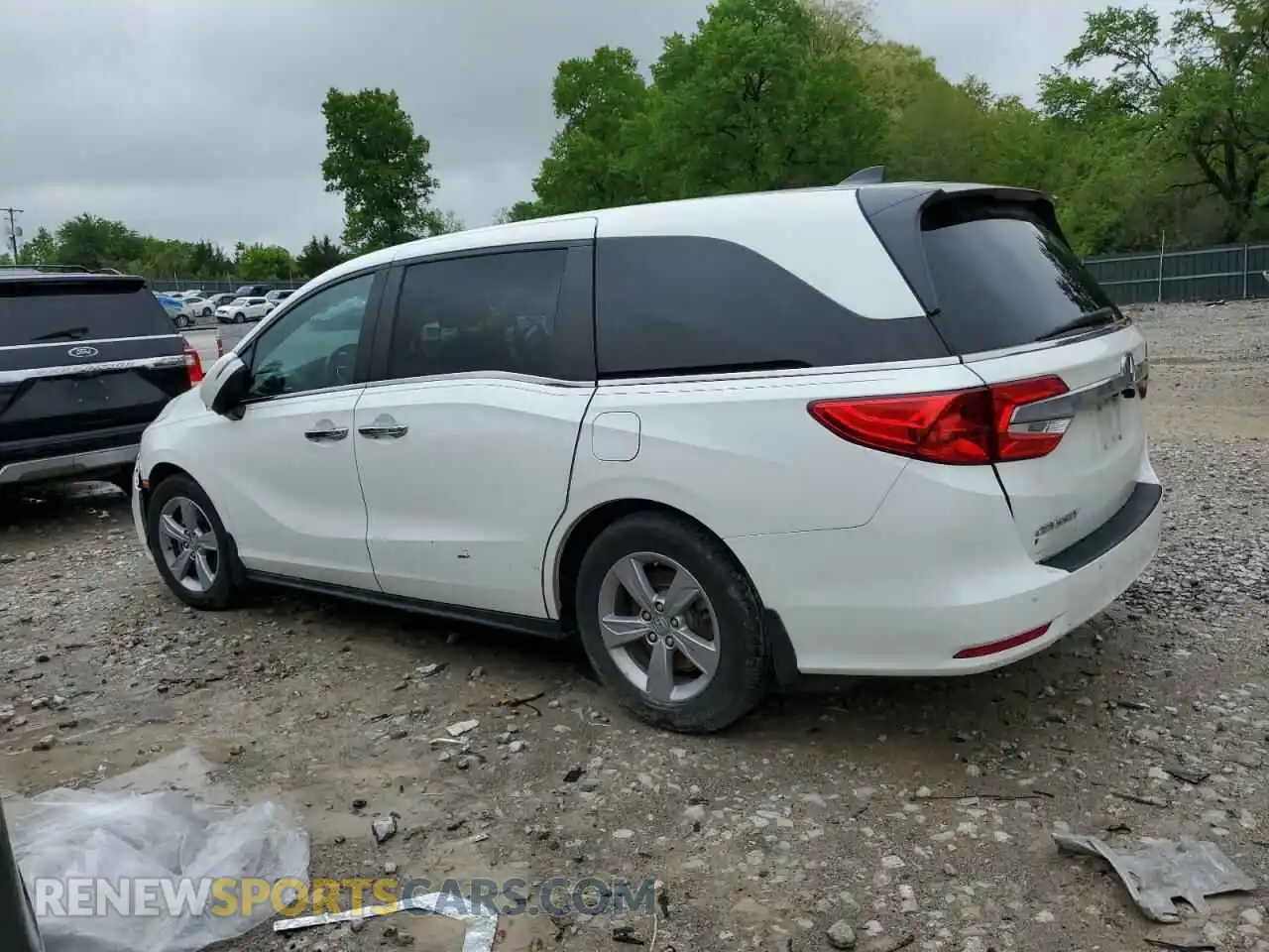2 Photograph of a damaged car 5FNRL6H76LB064052 HONDA All Models 2020
