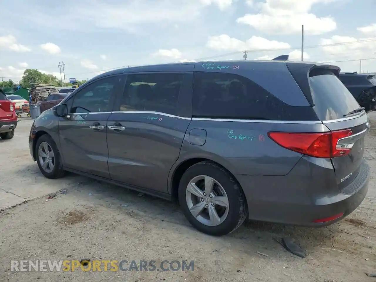 2 fotografías del automóvil dañado 5FNRL6H7XLB003593 HONDA All Models 2020