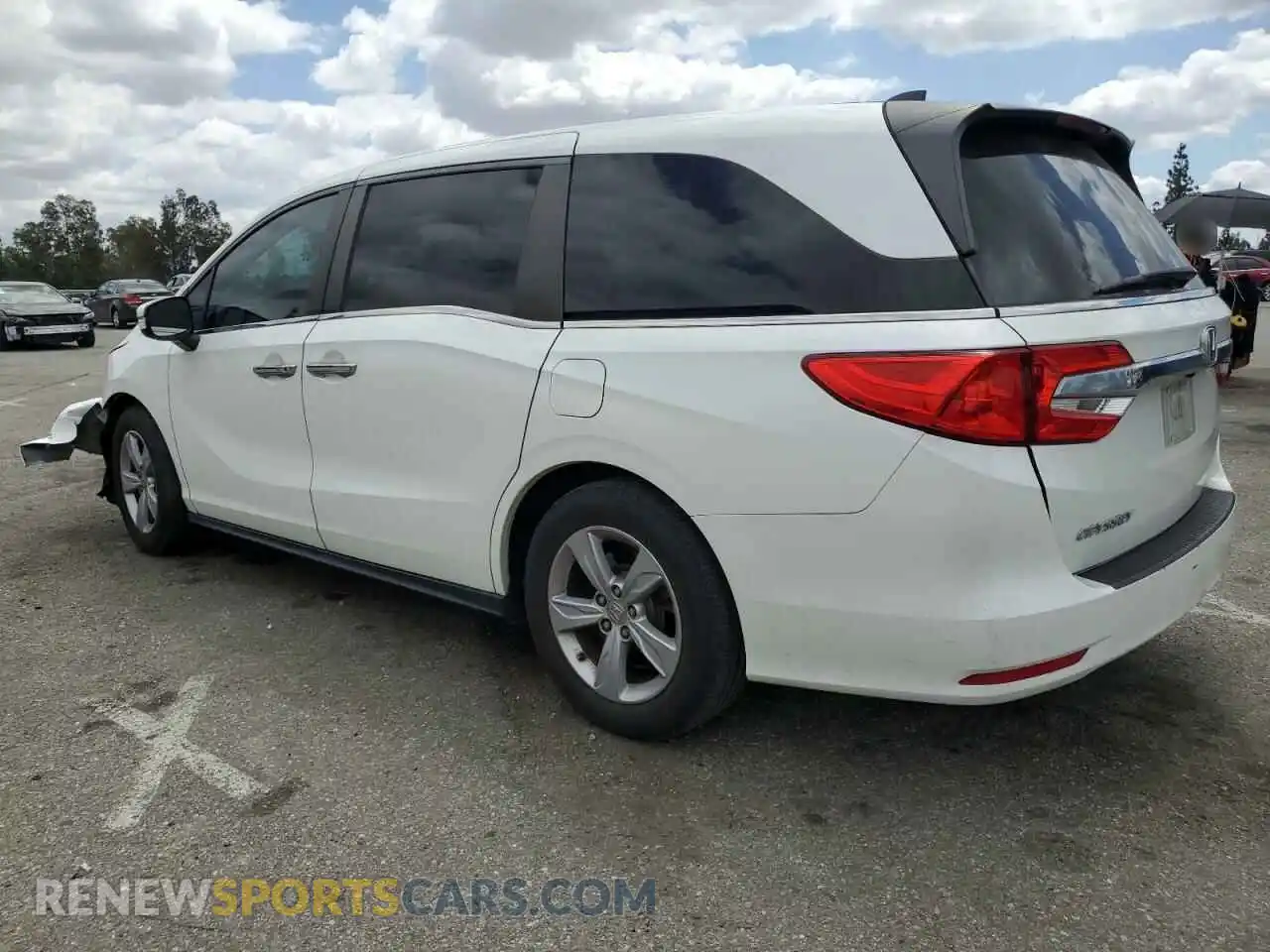 2 Photograph of a damaged car 5FNRL6H7XLB072770 HONDA All Models 2020