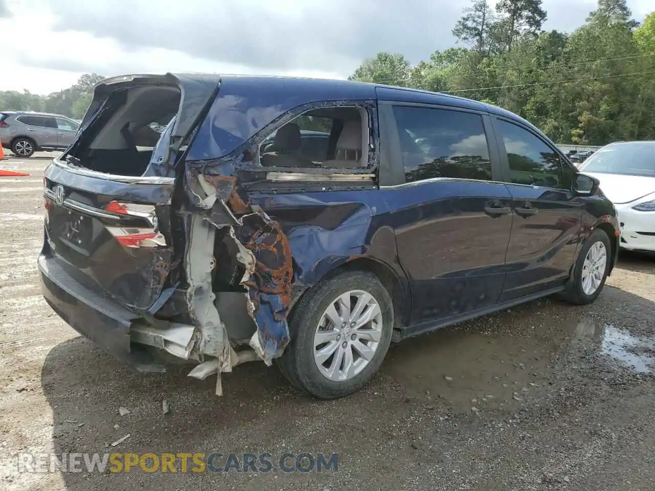 3 fotografías del automóvil dañado 5FNRL6H24MB044310 HONDA All Models 2021