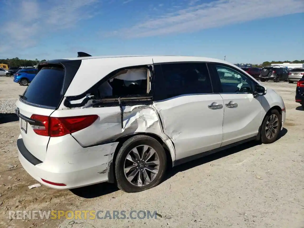 3 Photograph of a damaged car 5FNRL6H77MB040232 HONDA All Models 2021