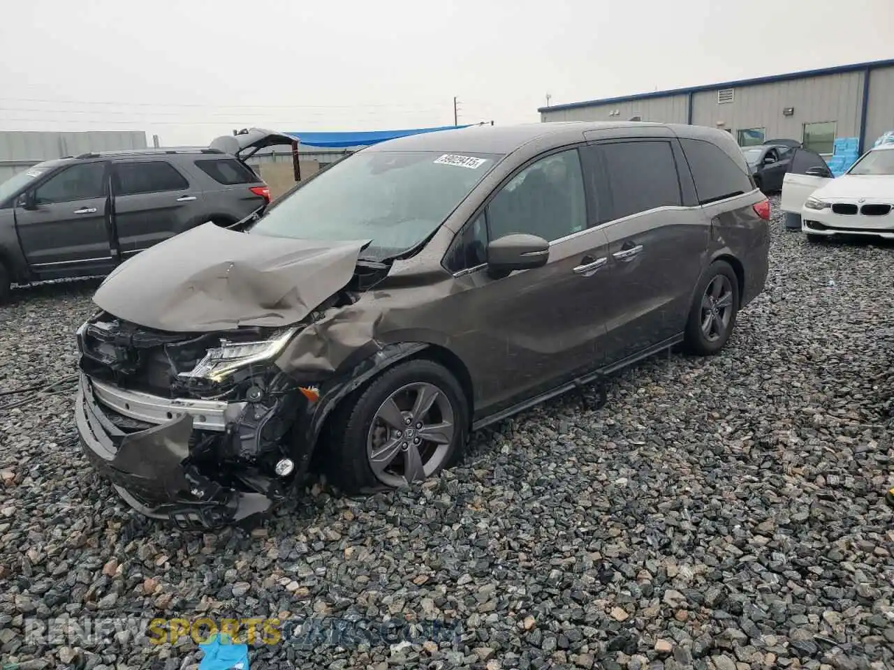 1 Photograph of a damaged car 5FNRL6H59NB029961 HONDA All Models 2022