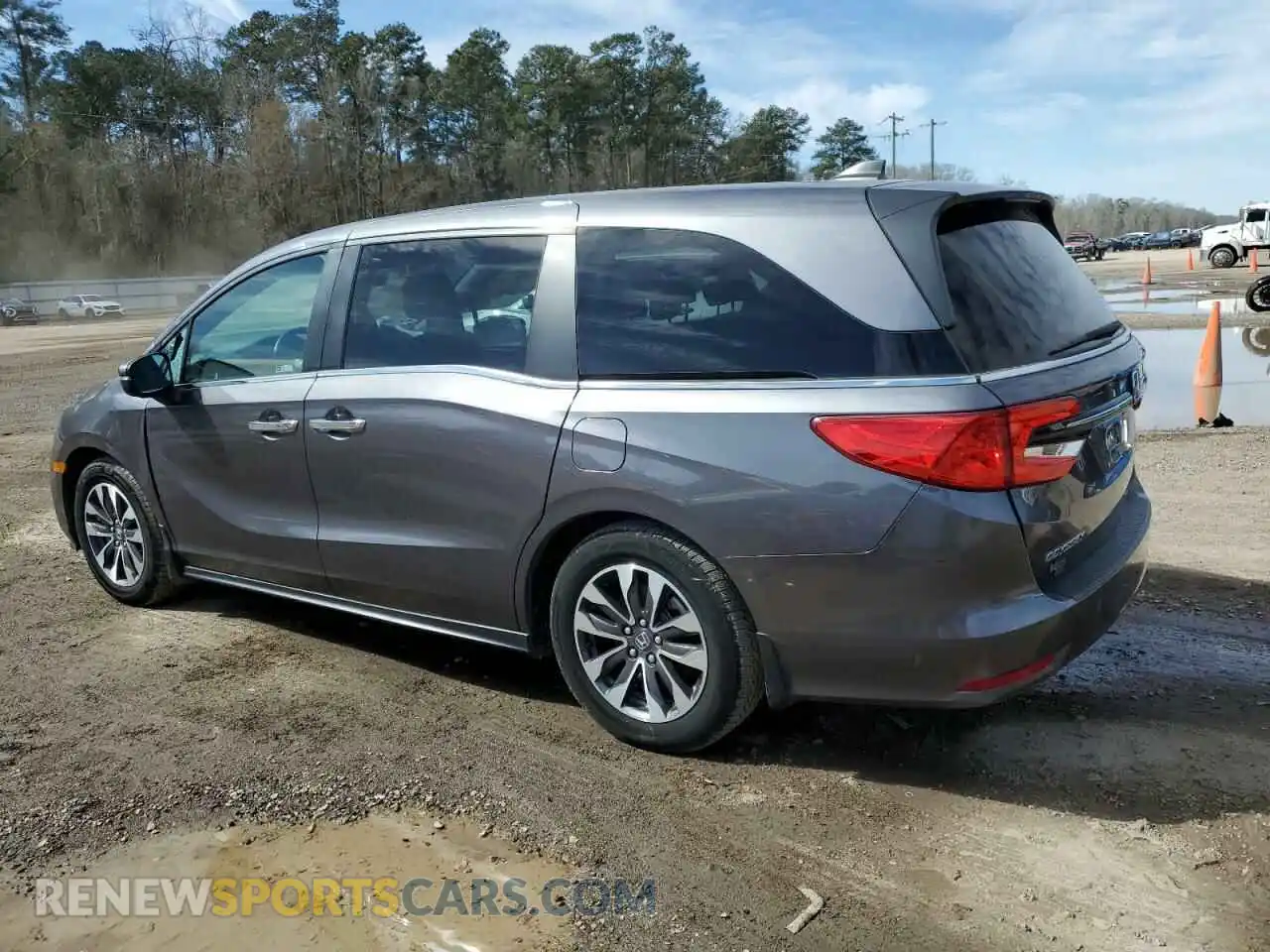2 fotografías del automóvil dañado 5FNRL6H75NB009210 HONDA All Models 2022