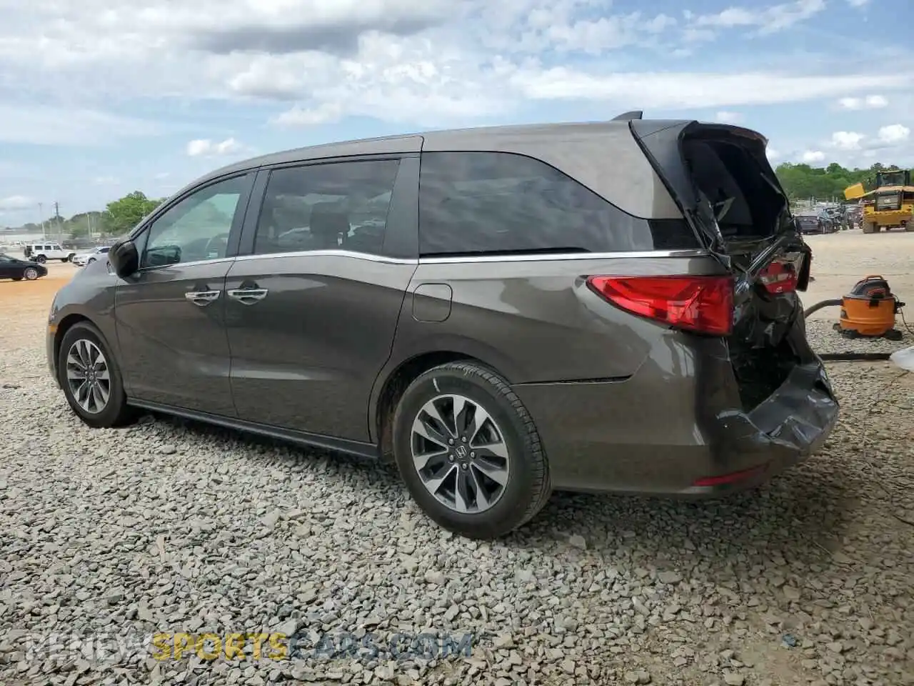 2 Photograph of a damaged car 5FNRL6H77NB052222 HONDA All Models 2022
