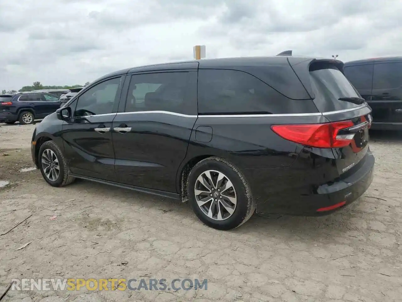 2 Photograph of a damaged car 5FNRL6H7XNB032434 HONDA All Models 2022