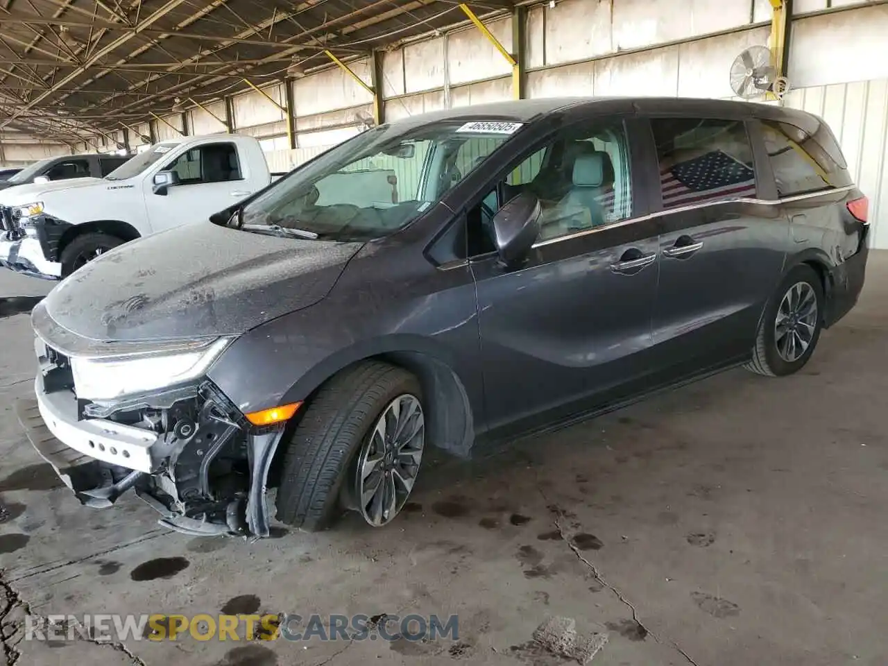 1 Photograph of a damaged car 5FNRL6H61PB039234 HONDA All Models 2023