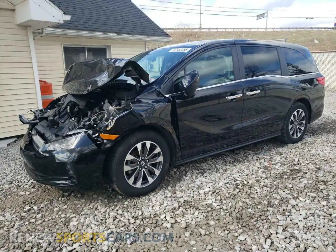 1 Photograph of a damaged car 5FNRL6H69PB048988 HONDA All Models 2023