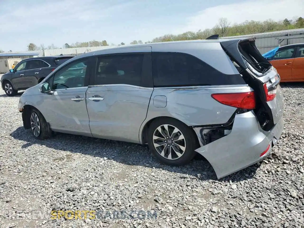 2 Фотография поврежденного автомобиля 5FNRL6H63RB046690 HONDA All Models 2024