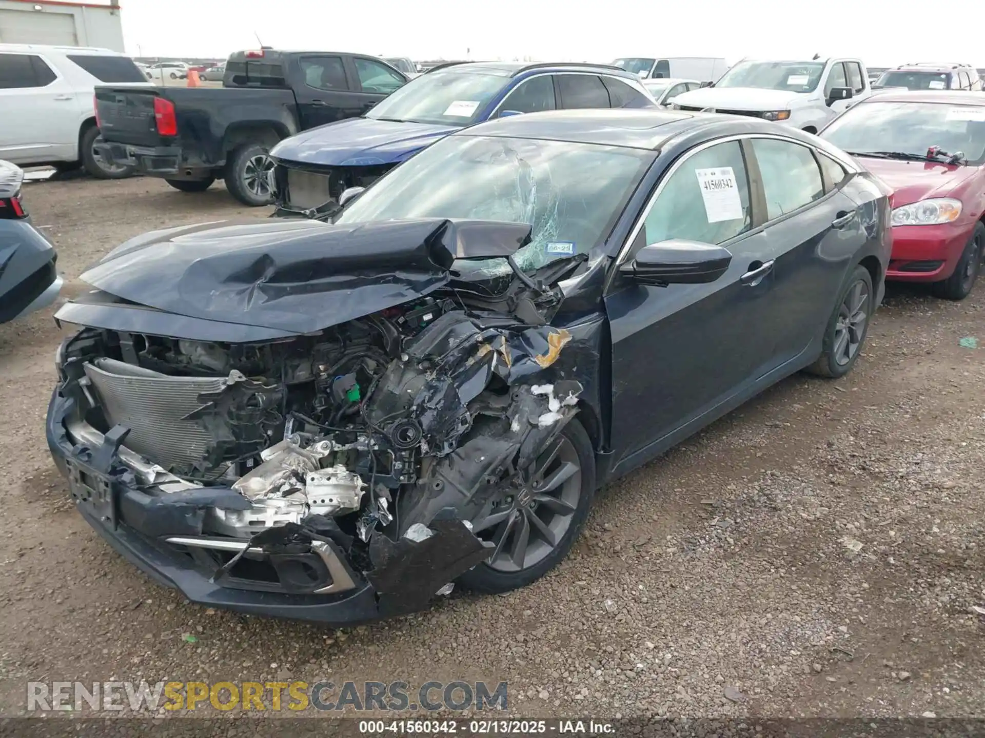 2 fotografías del automóvil dañado 19XFC1F70KE008427 HONDA CIVIC 2019