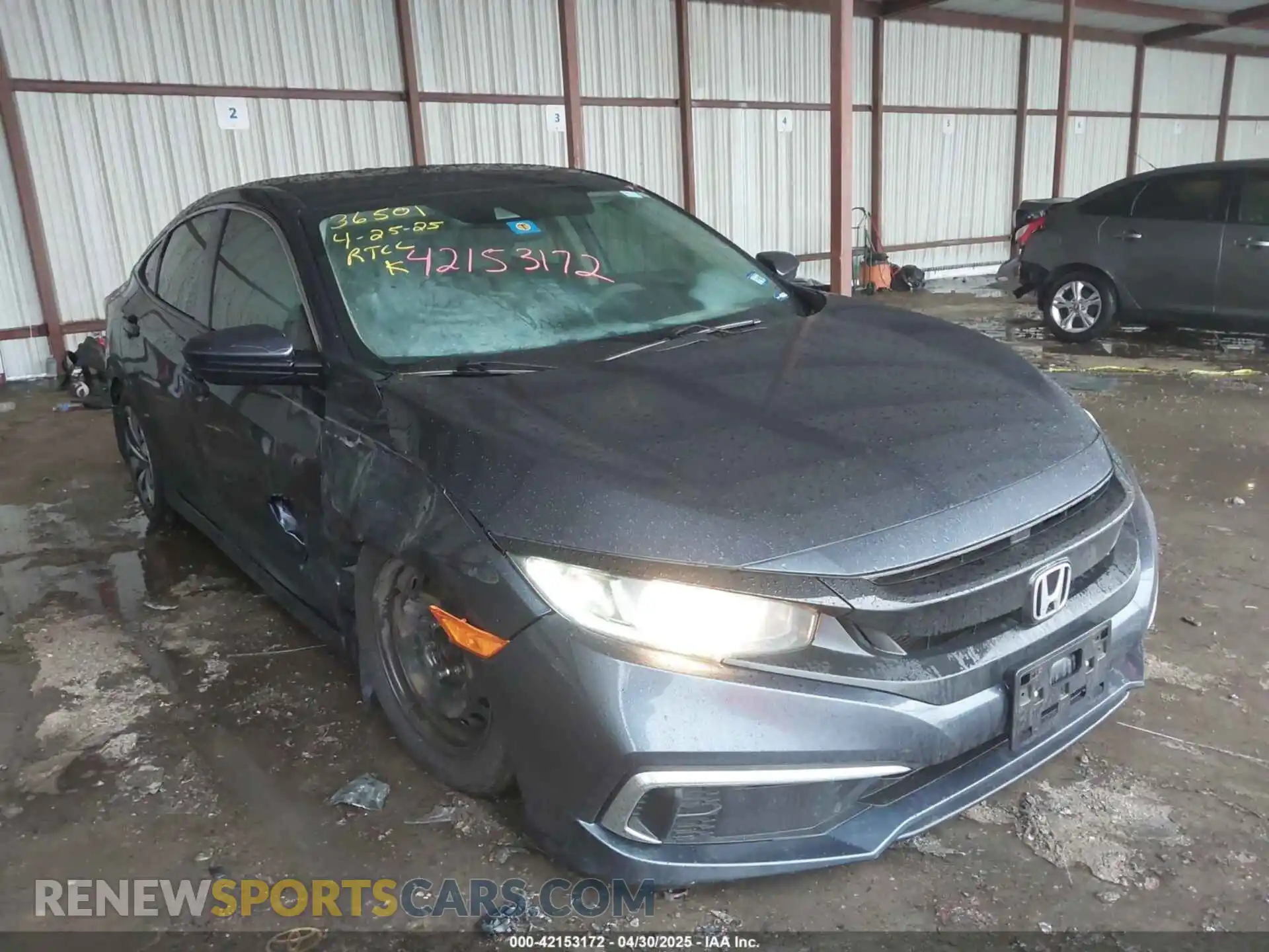 1 Photograph of a damaged car 19XFC2F66KE012995 HONDA CIVIC 2019