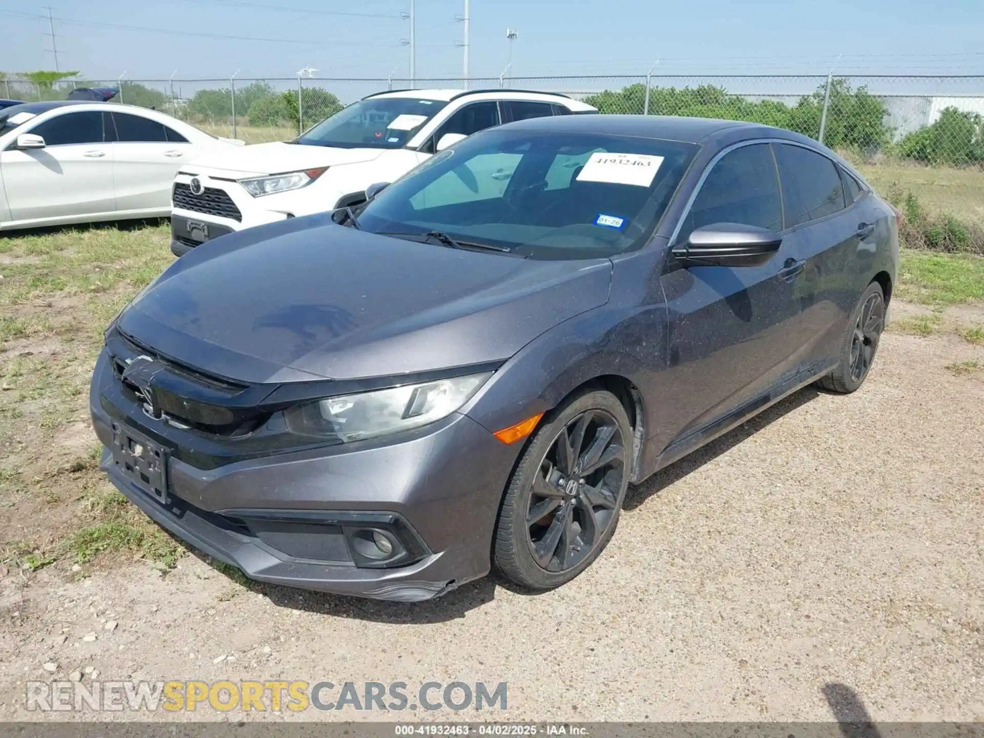 2 Photograph of a damaged car 19XFC2F83KE008940 HONDA CIVIC 2019