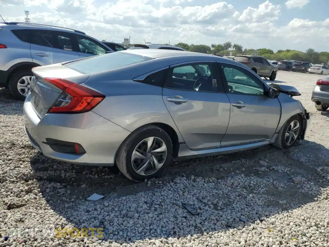 3 Photograph of a damaged car 2HGFC2F61KH583199 HONDA CIVIC 2019