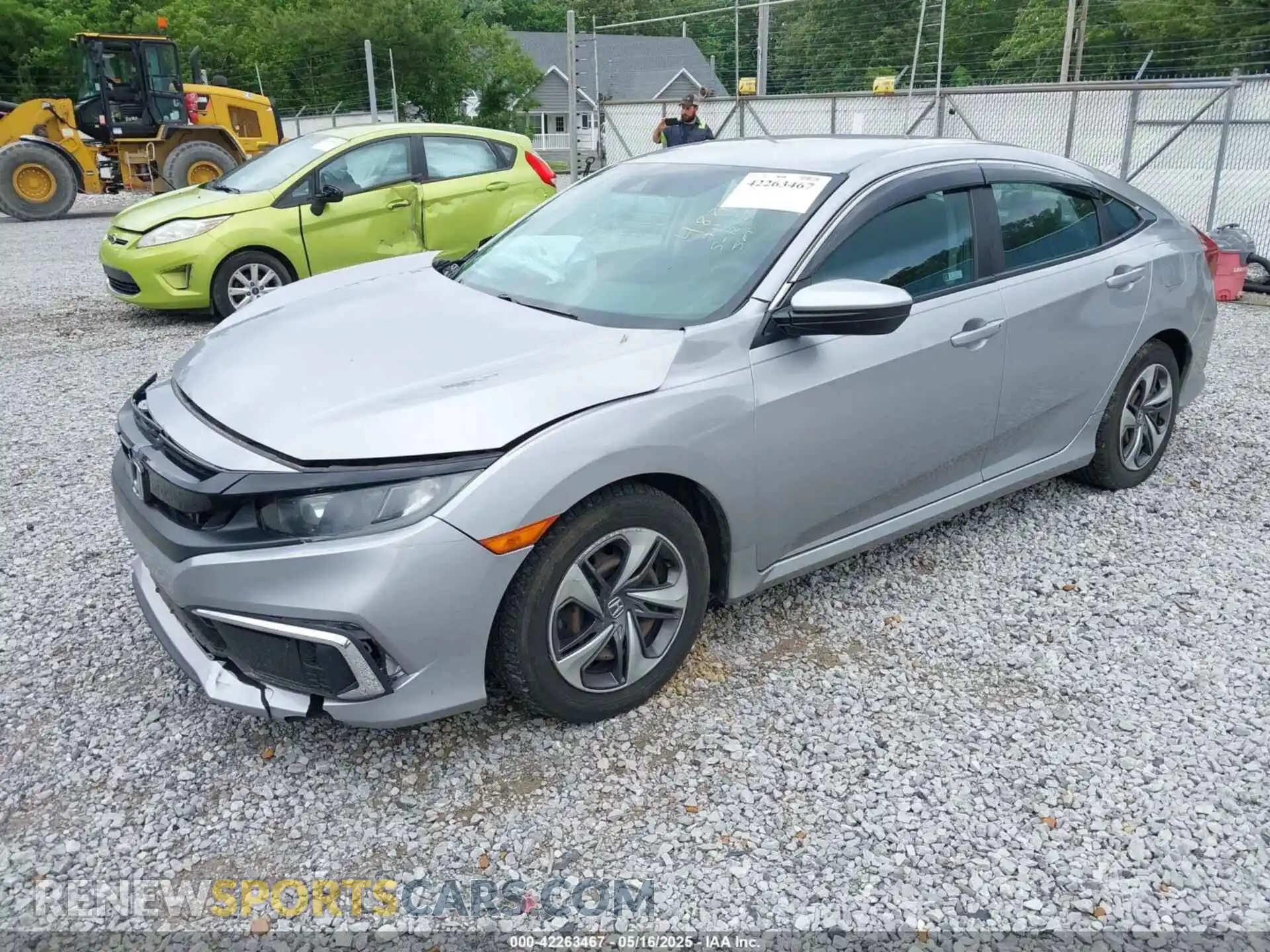 2 Photograph of a damaged car 2HGFC2F61KH601880 HONDA CIVIC 2019