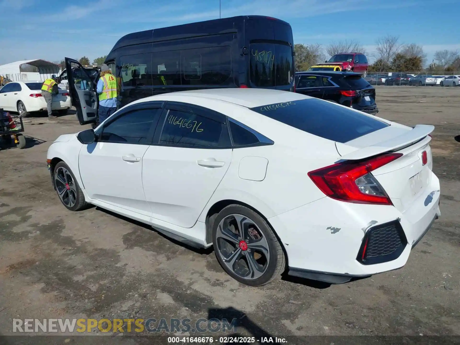3 Photograph of a damaged car 2HGFC2F62KH546520 HONDA CIVIC 2019