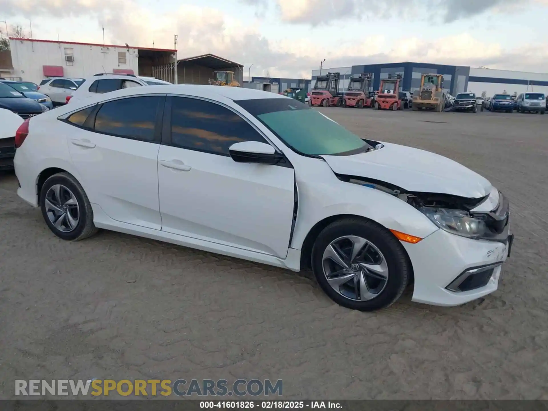 1 Photograph of a damaged car 2HGFC2F62KH573085 HONDA CIVIC 2019