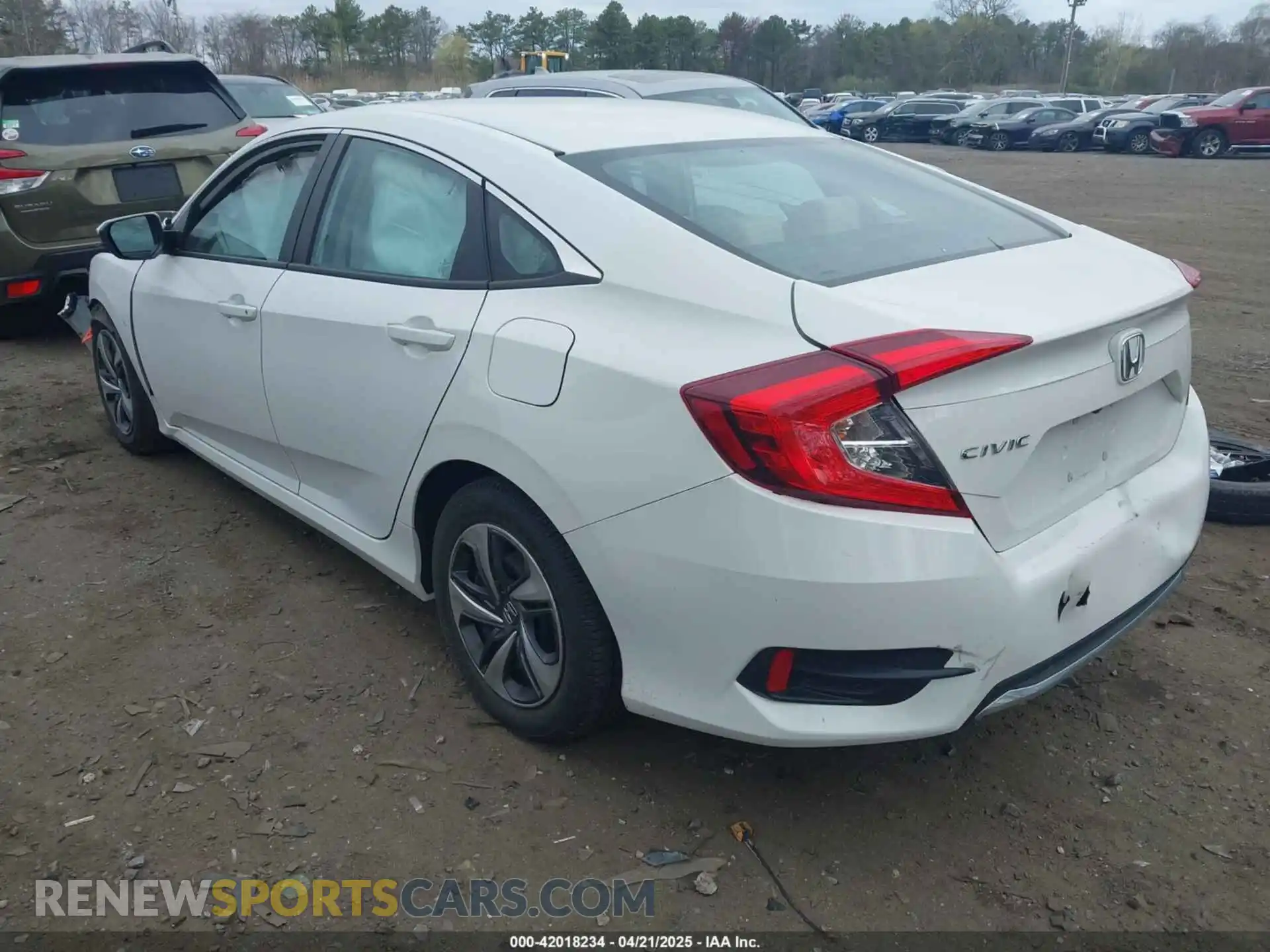 3 Photograph of a damaged car 2HGFC2F62KH604447 HONDA CIVIC 2019